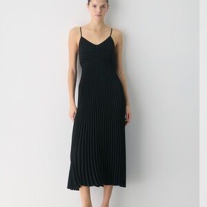 Babaton Black Pleated V-Neck Spaghetti-Strap Midi Dress